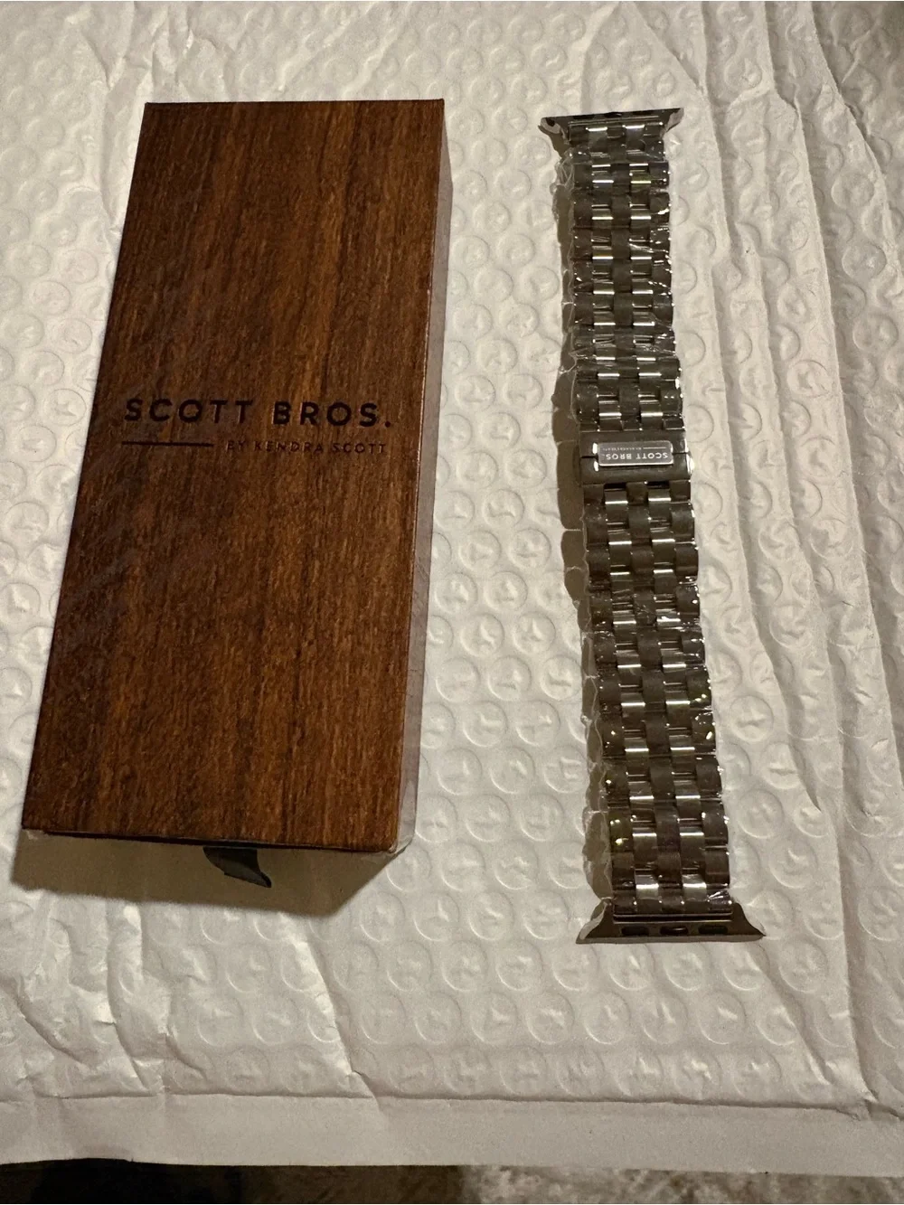 Kendra Scott Men’s Silver Stainless Steel Link Watch Band NWOT
